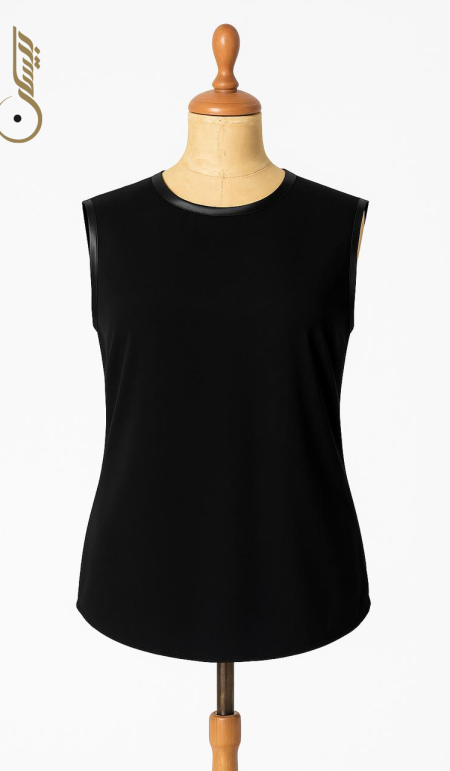 Sleeveless Basic Shirt